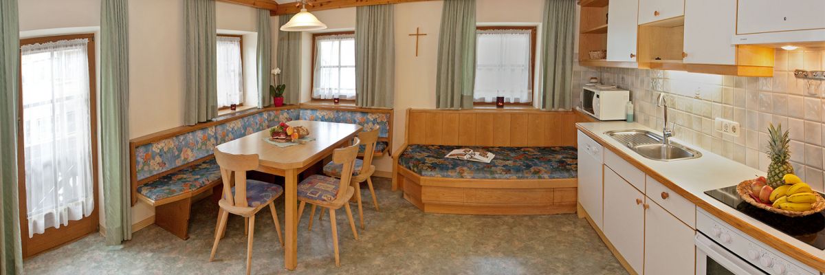 Apartment 02 - fully equipped kitchen - Mox apartments
